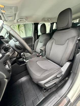 JEEP RENEGADE 1.8 16V FLEX SPORT 4P AUTOMÁTICO